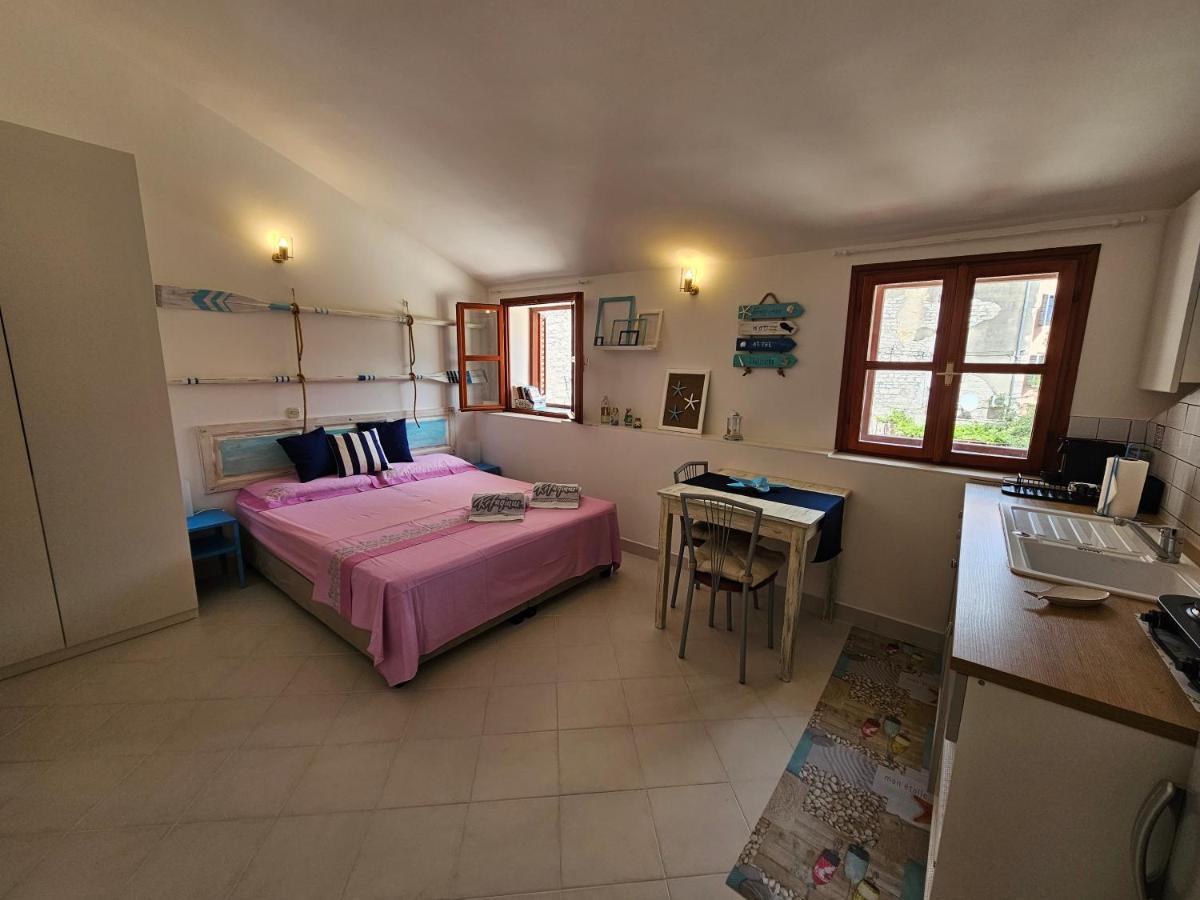 Studio Mare Fuori With Terrace Rovinj Extérieur photo