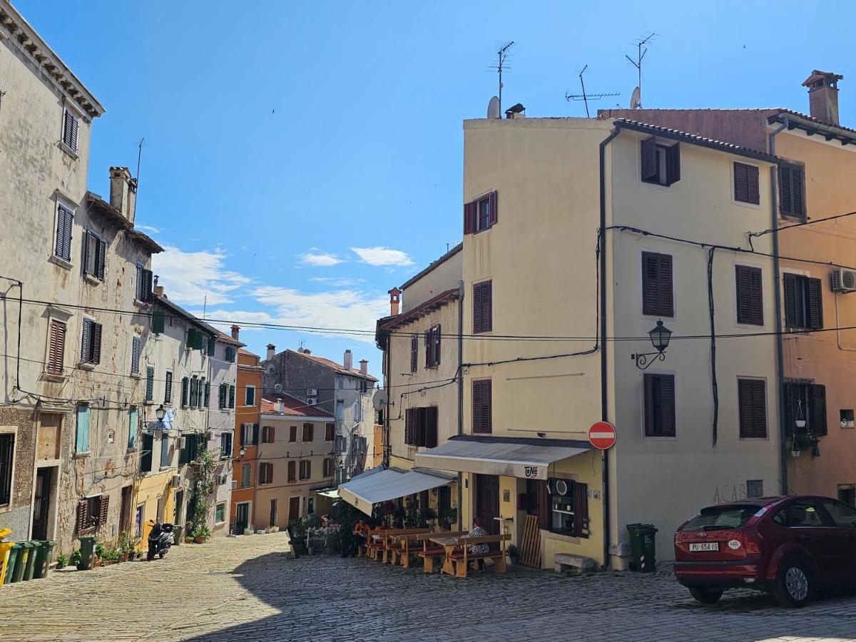 Studio Mare Fuori With Terrace Rovinj Extérieur photo