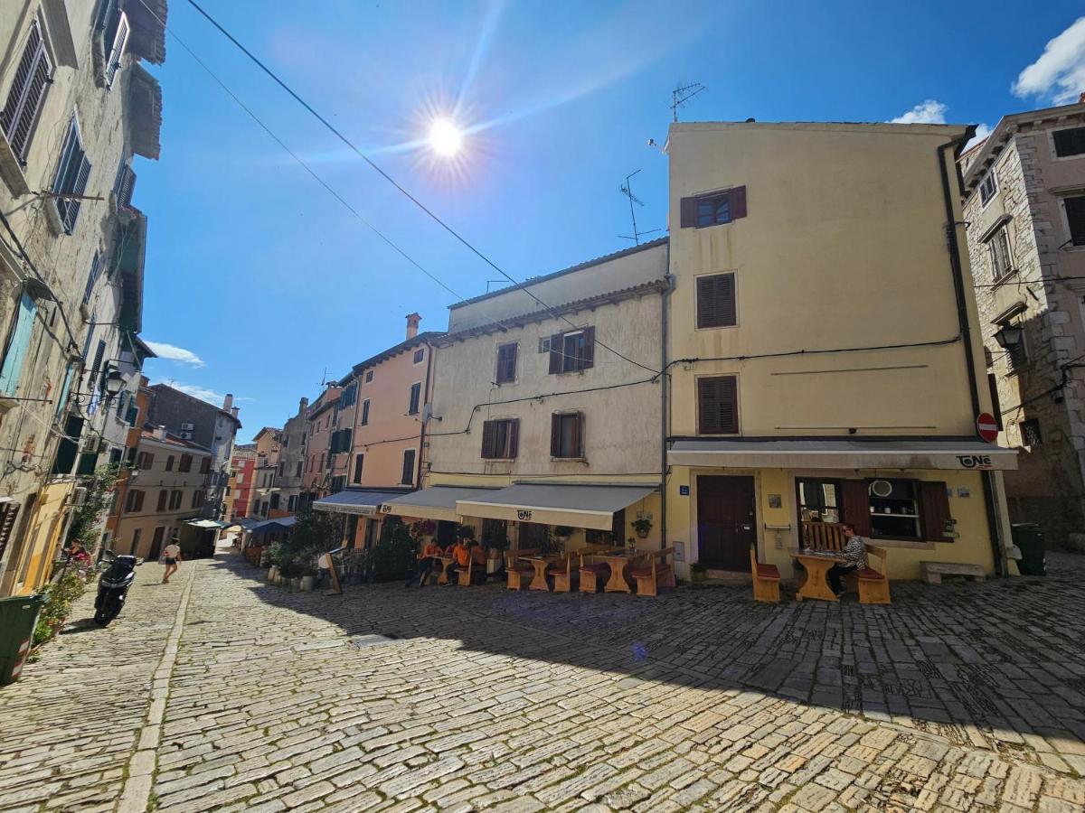 Studio Mare Fuori With Terrace Rovinj Extérieur photo